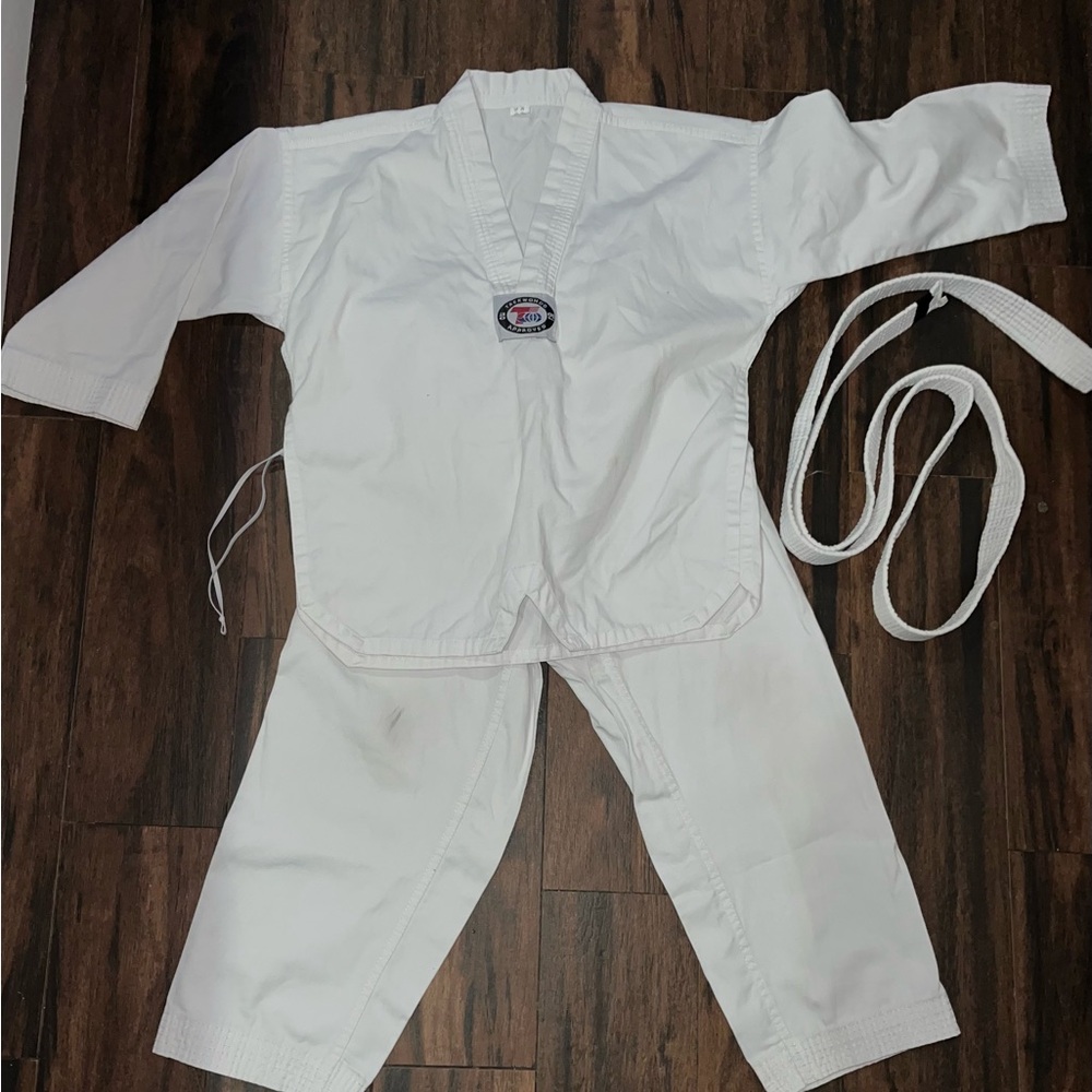 Taekwando Uniform with Belt